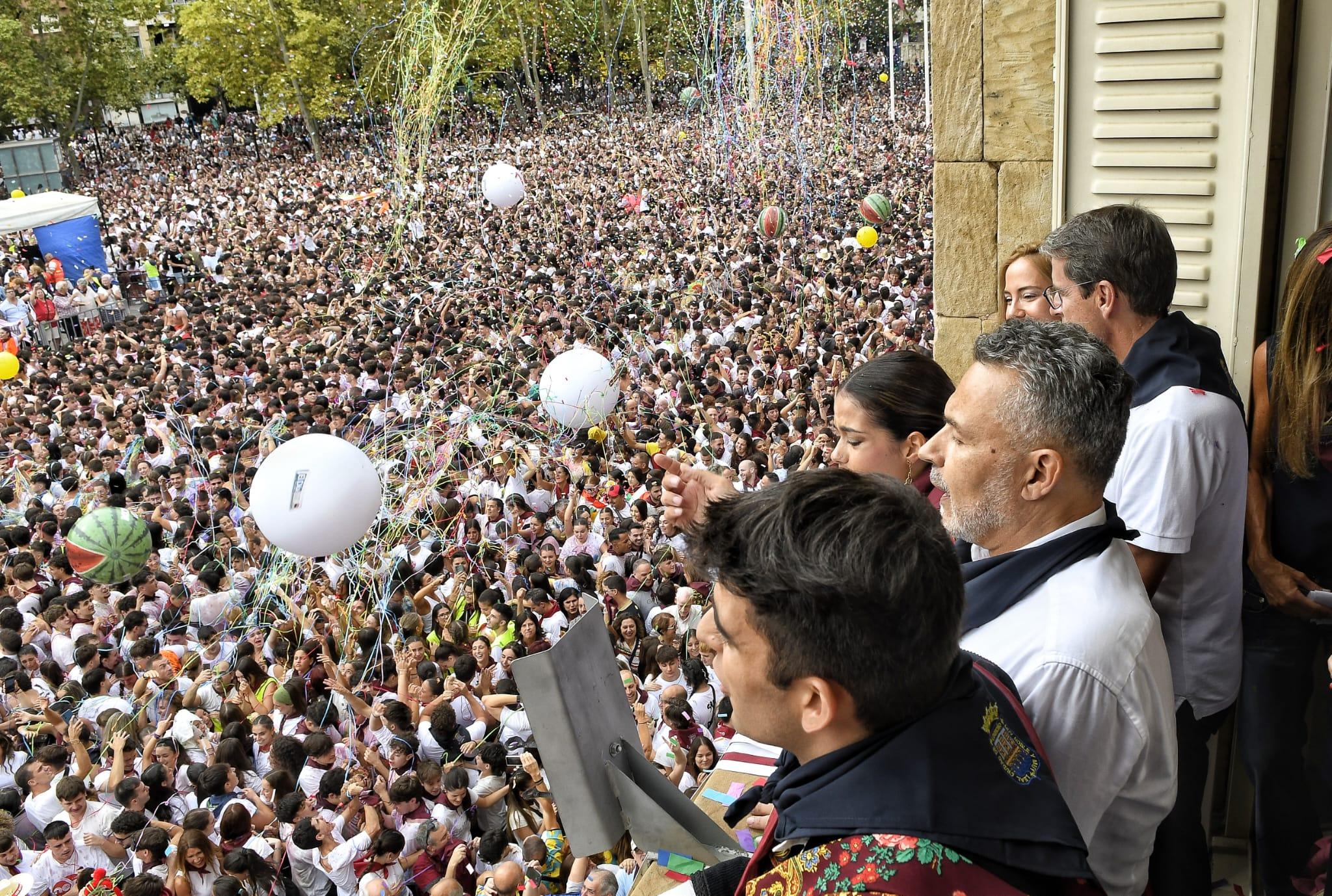 Imagen Más de 50.000 personas celebran el disparo del cohete de San Mateo 2025