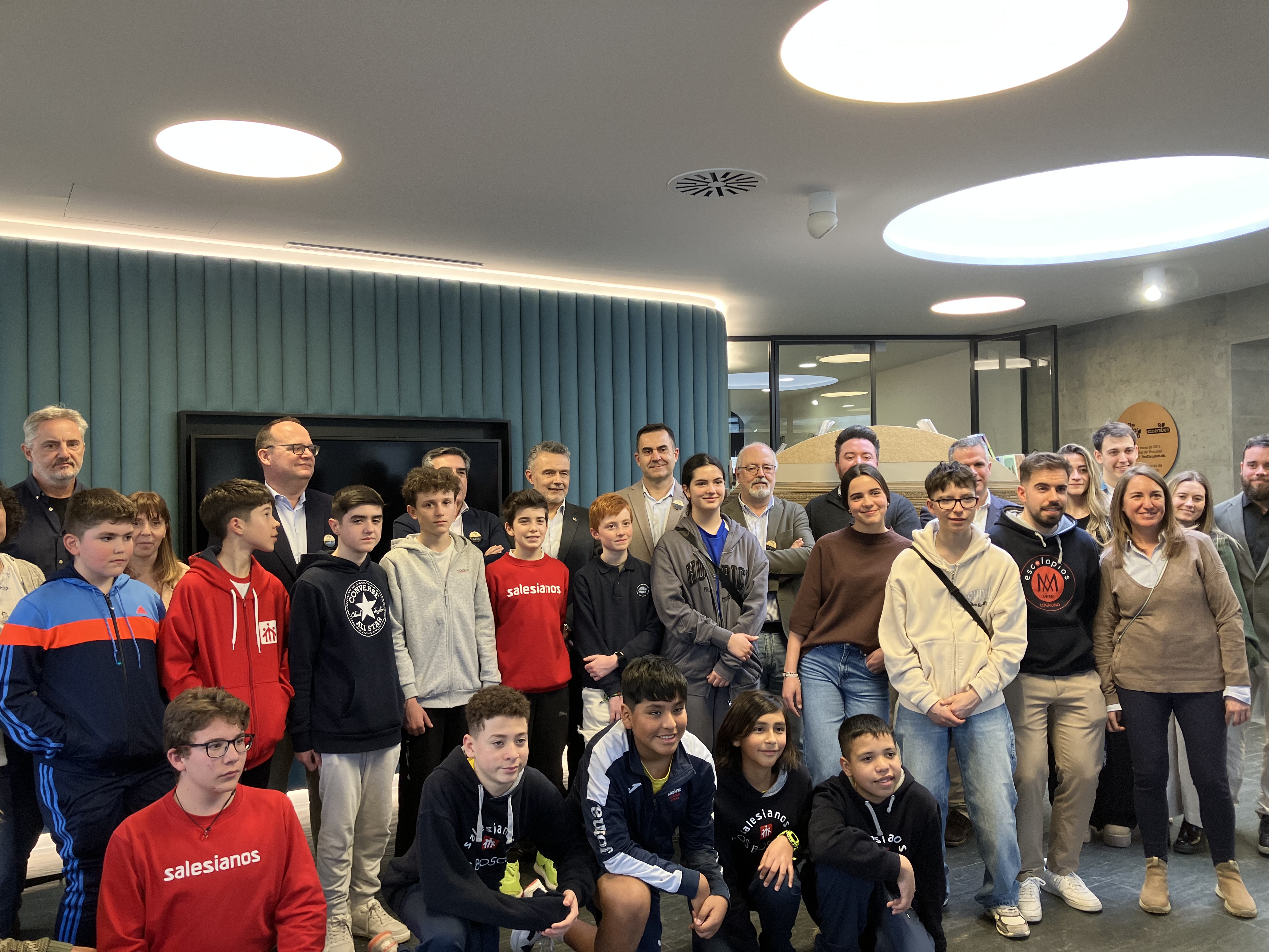 Visita del alcalde de Logroño a TheCircularLab de Ecoembes